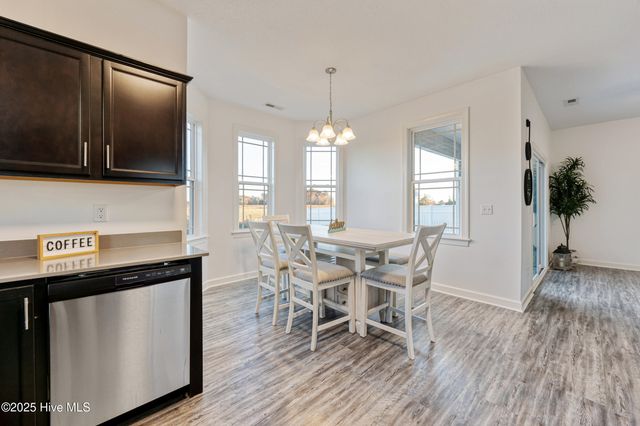 515 Millbrooke Circle, Elizabeth City, NC 27909