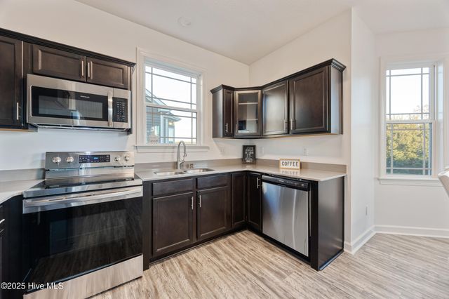 515 Millbrooke Circle, Elizabeth City, NC 27909