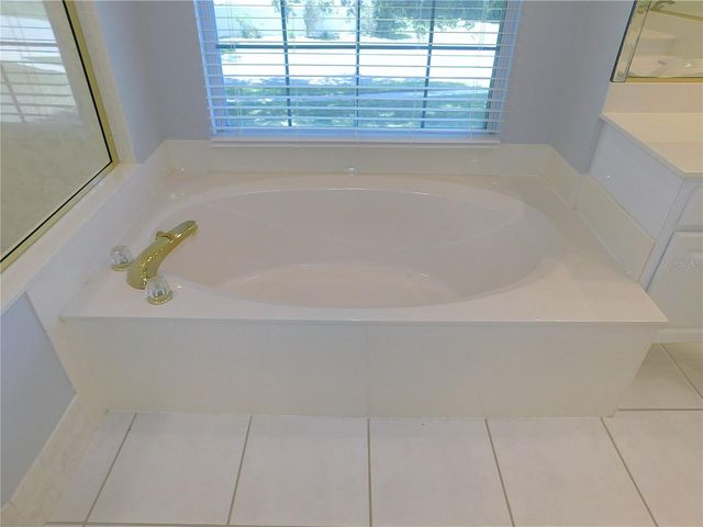 1203 SE 49TH AVENUE, Ocala, FL 34471