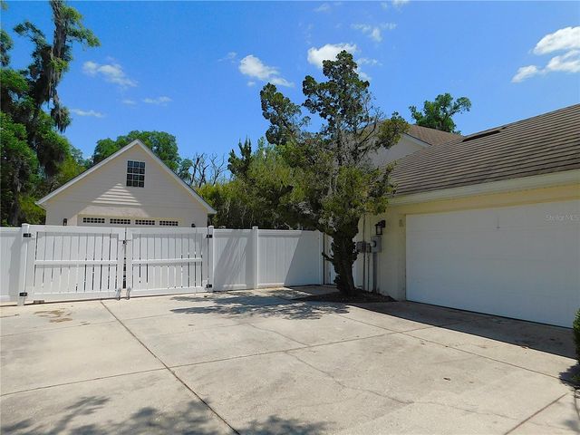 1203 SE 49TH AVENUE, Ocala, FL 34471
