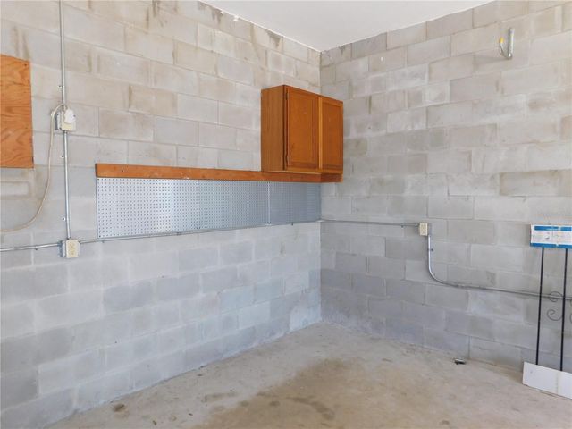 1203 SE 49TH AVENUE, Ocala, FL 34471