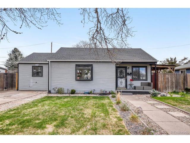 970 Nile St, Aurora, CO 80010