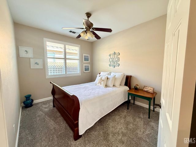 414 Lumberton Drive, Bakersfield, CA 93312