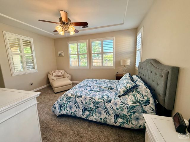 414 Lumberton Drive, Bakersfield, CA 93312