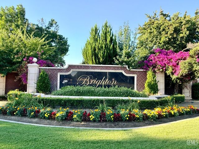 414 Lumberton Drive, Bakersfield, CA 93312