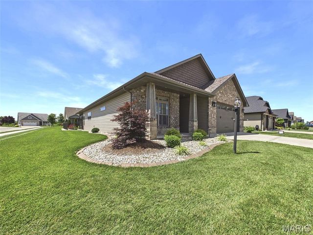7509 Clarence Court, Glen Carbon, IL 62034