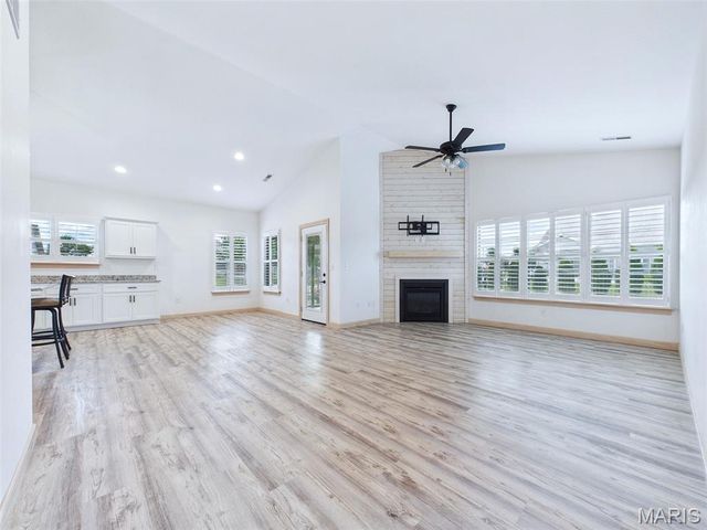7509 Clarence Court, Glen Carbon, IL 62034
