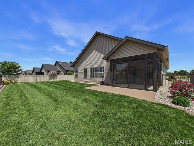 7509 Clarence Court, Glen Carbon, IL 62034