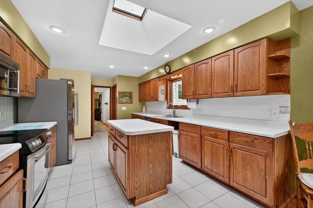 6473 Sunset Drive #1, Verona, WI 53593
