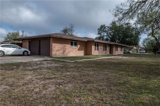 304 Elizabeth Ave, Kingsville, TX 78363