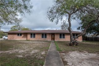 304 Elizabeth Ave, Kingsville, TX 78363