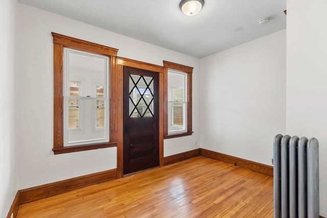 3 Clayton St 3, Watertown, MA 02472