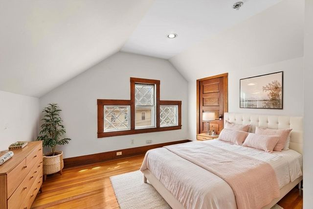 3 Clayton St 3, Watertown, MA 02472