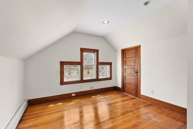 3 Clayton St 3, Watertown, MA 02472