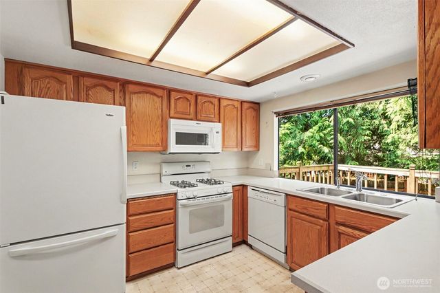 14449 90th Court NE, Kirkland, WA 98034