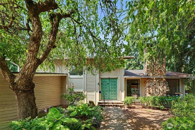 14449 90th Court NE, Kirkland, WA 98034