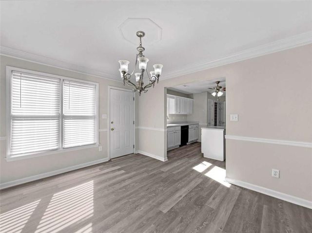 136 Crown Forest Drive, Mcdonough, GA 30252