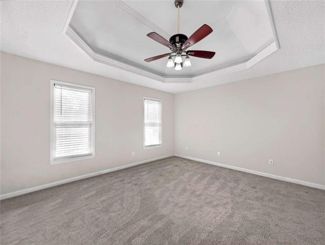 136 Crown Forest Drive, Mcdonough, GA 30252