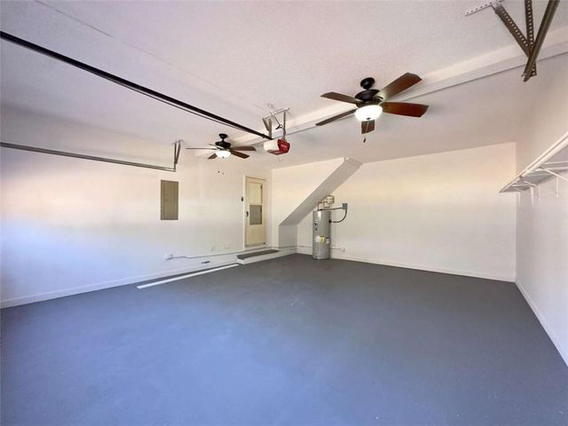 136 Crown Forest Drive, Mcdonough, GA 30252