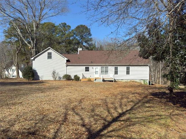 136 Crown Forest Drive, Mcdonough, GA 30252