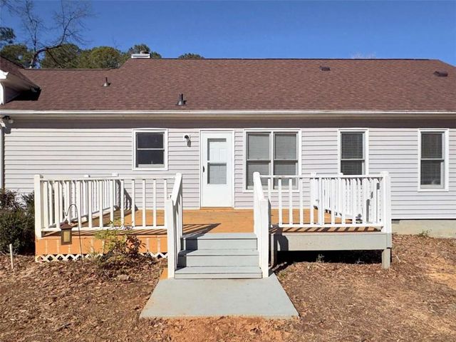 136 Crown Forest Drive, Mcdonough, GA 30252