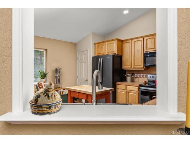 798 S Dory Lakes Dr, Black Hawk, CO 80422