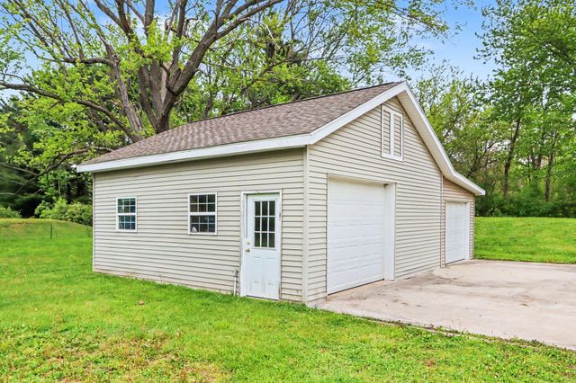 6122 N 20th Street, Cooper Twp, MI 49004