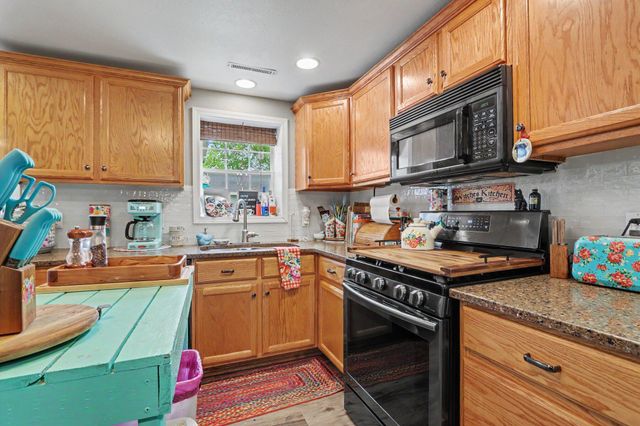 6122 N 20th Street, Cooper Twp, MI 49004