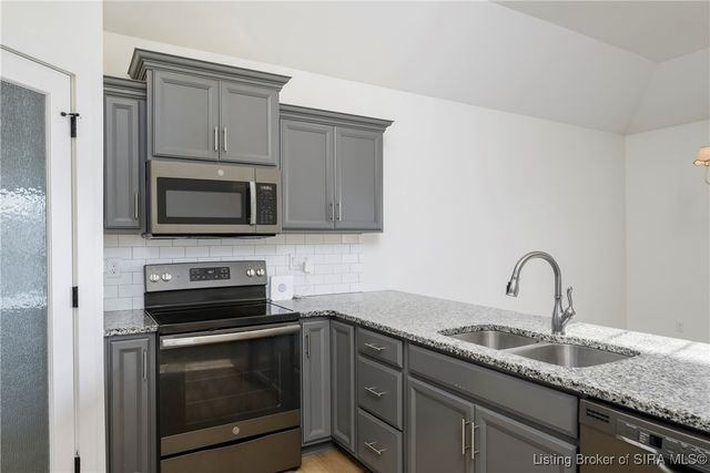 6238 Kamer Court, Charlestown, IN 47111