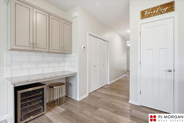 4423 R Street, Omaha, NE 68107