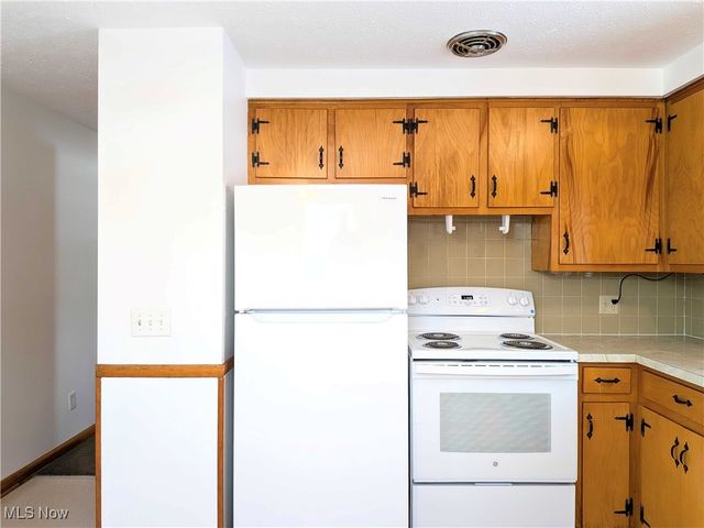 2224 Tennyson Street NW, Massillon, OH 44646