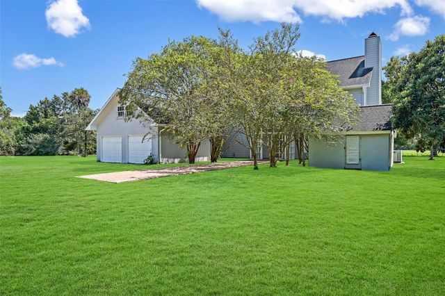 1412 Hollier Road, Friendswood, TX 77546