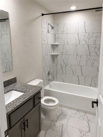 5923 Eldora Drive, College Station, TX 77845