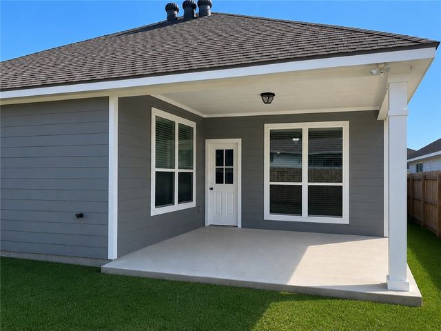 5923 Eldora Drive, College Station, TX 77845