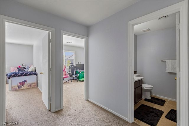 9950 Swimming Hole Street, Las Vegas, NV 89183