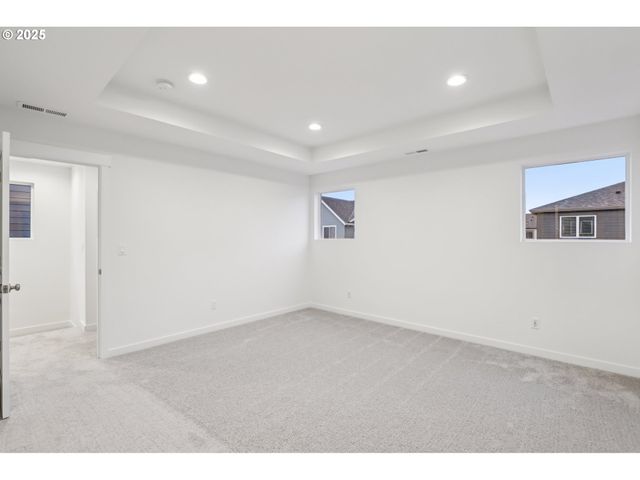 8246 Se Orion Ln, Hillsboro, OR 97123