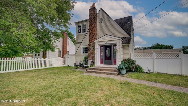 6 Anchor Boulevard, Old Bridge, NJ 08857