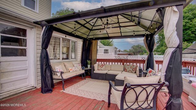 6 Anchor Boulevard, Old Bridge, NJ 08857