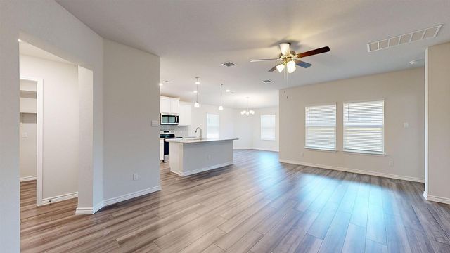 258 Water Well RD, Burnet, TX 78611