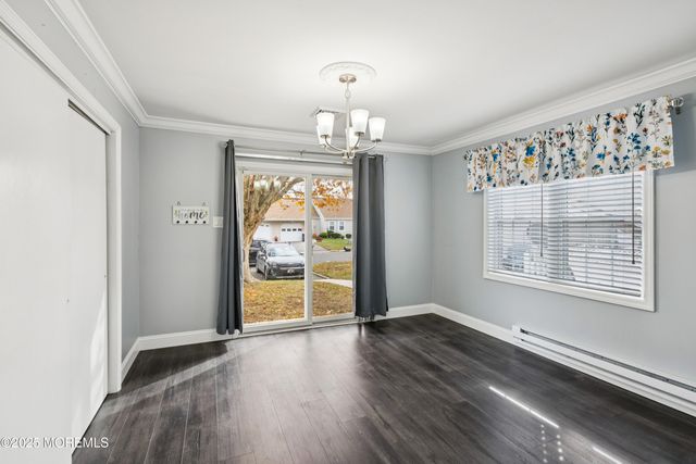 120 Muhlen Platz D, Freehold, NJ 07728