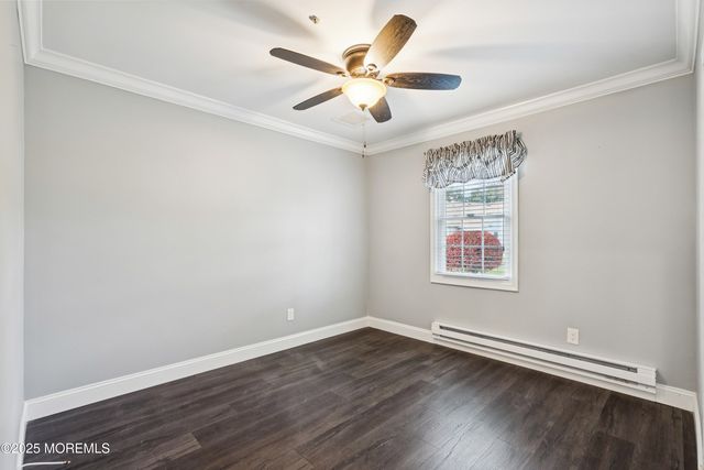 120 Muhlen Platz D, Freehold, NJ 07728