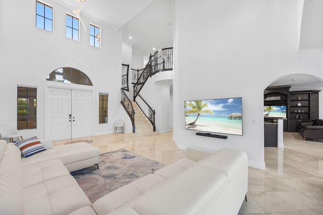 10504 Vignon Court, Wellington, FL 33449