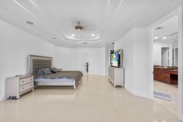 10504 Vignon Court, Wellington, FL 33449