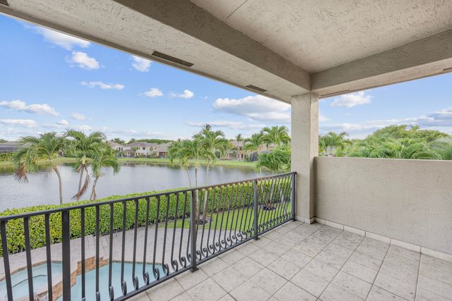 10504 Vignon Court, Wellington, FL 33449