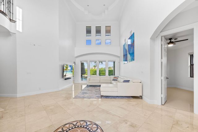 10504 Vignon Court, Wellington, FL 33449