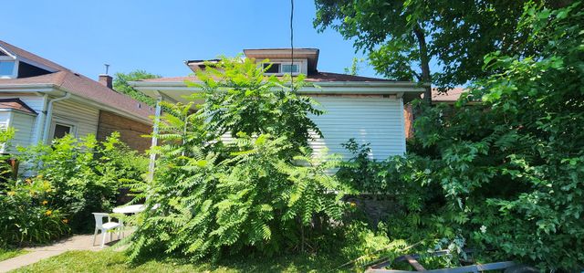 9325 S Loomis Street, Chicago, IL 60620