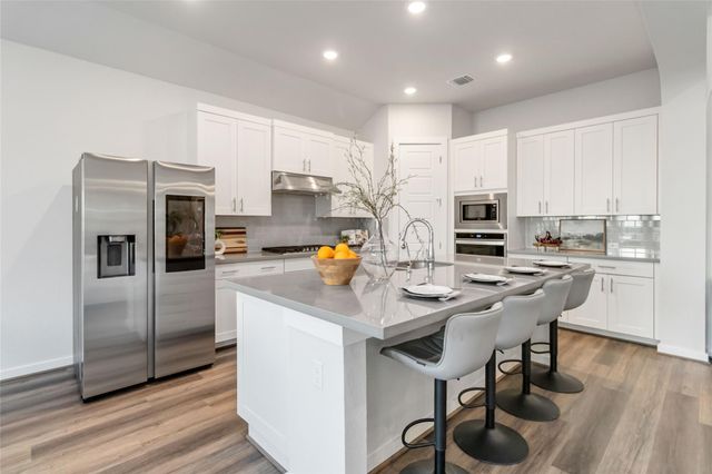 158 Sumter WAY, Kyle, TX 78640