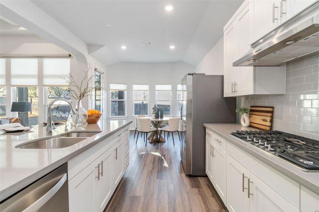 158 Sumter WAY, Kyle, TX 78640