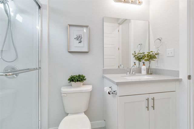 158 Sumter WAY, Kyle, TX 78640