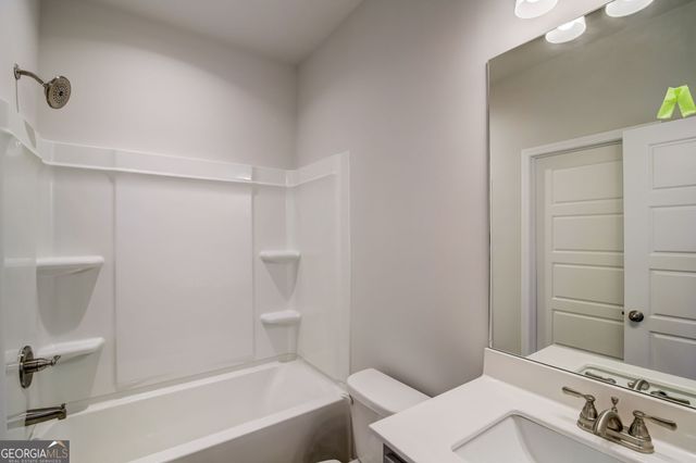 3890 Ivy Cottage Drive 19B, Snellville, GA 30039